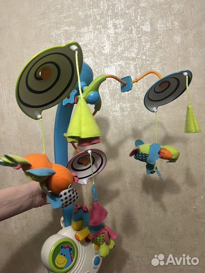 Мобиль на кроватку Tiny love