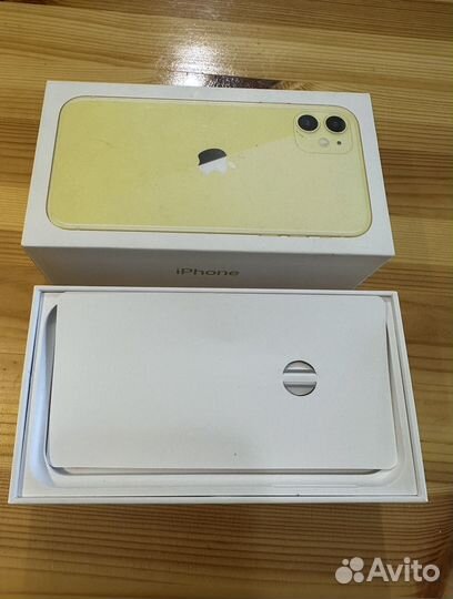 Коробка i Phone