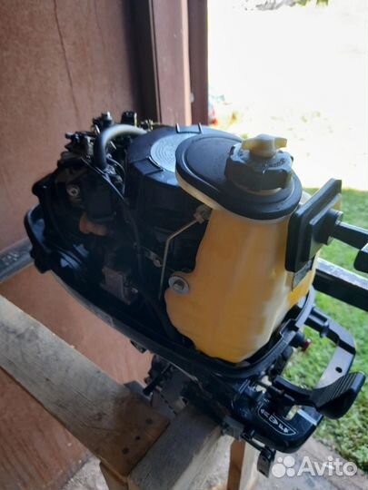 Лодочный мотор