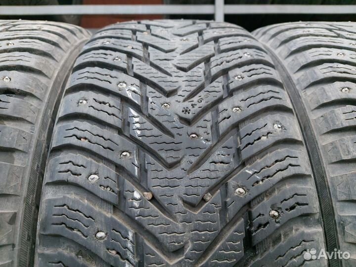 Nokian Tyres Hakkapeliitta 8 SUV 225/60 R17 103T