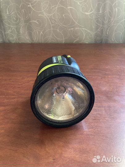 Фонарик подводный