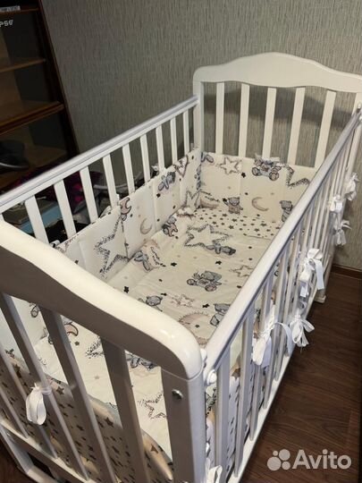 Детская кроватка