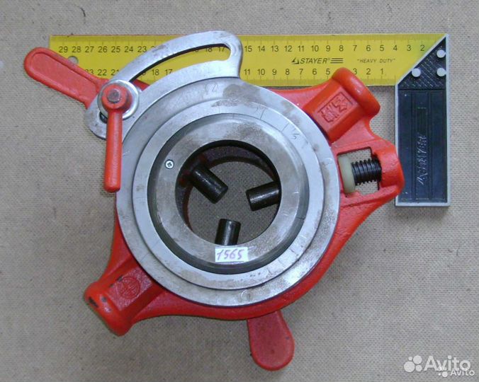 Клупп слесарный трубный и принадлежности