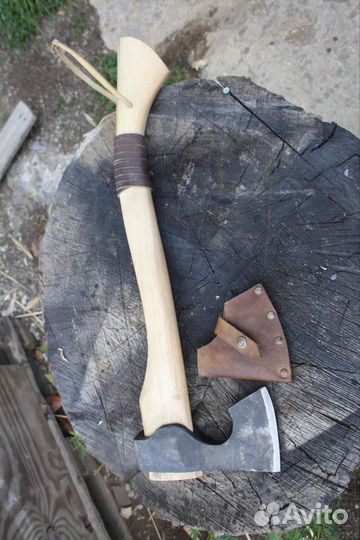 Топор туристический