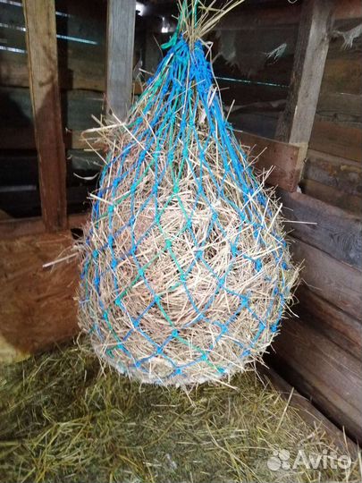 Рептух для коз, лошадей, кур (медленная кормушка)