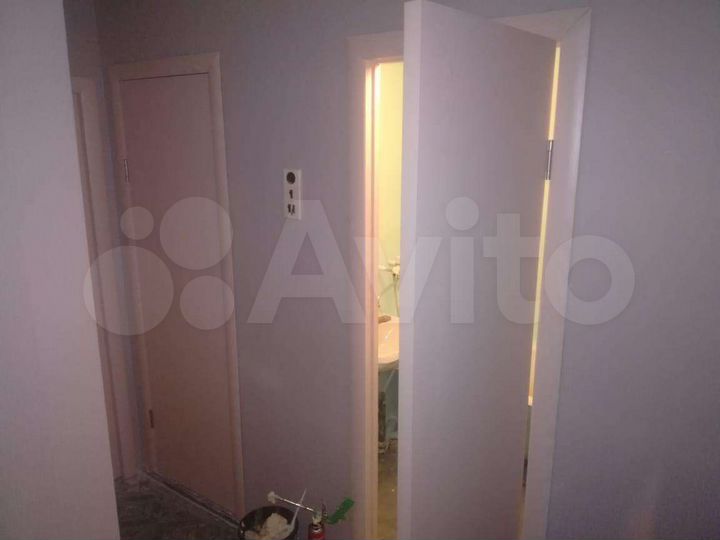 4-к. квартира, 90 м², 1/9 эт.