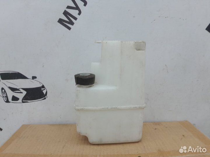 Резонатор воздушного фильтра Toyota Camry 50