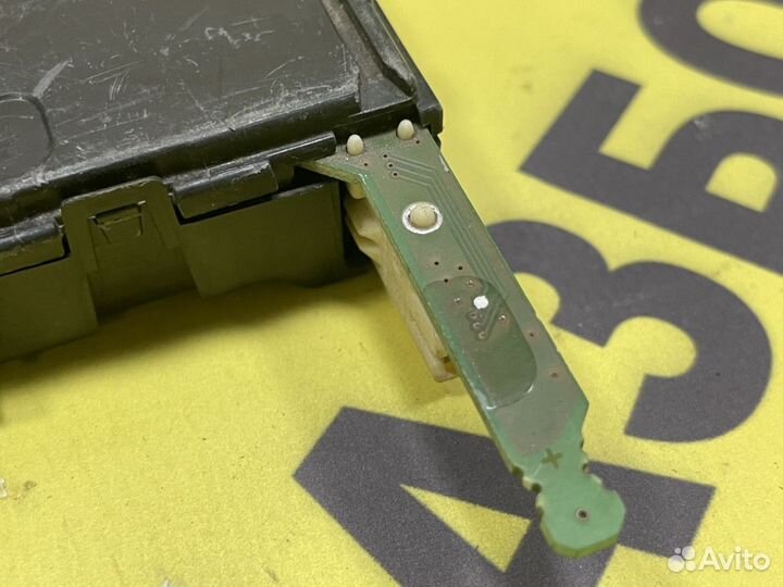 Блок комфорта Renault Fluence