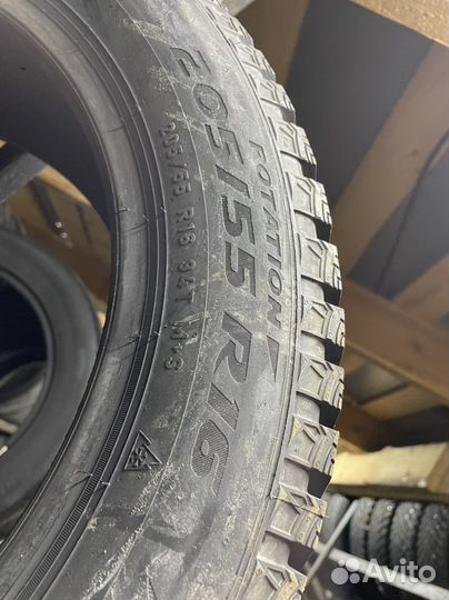 Pirelli Ice Zero 2 205/55 R16