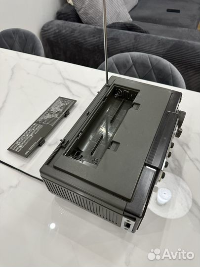 Радиоприемник Panasonic National RF-B30 Japan