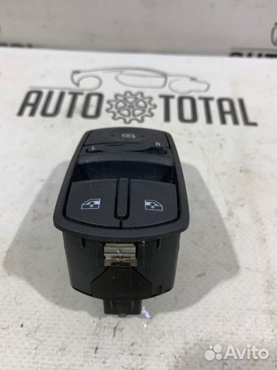 Блок управления стеклоподъемниками Opel Corsa D