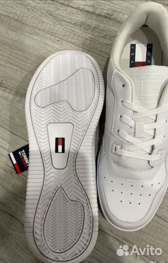 Красовка мужской Томми Хилфигер