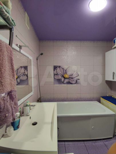 3-к. квартира, 93 м², 8/10 эт.