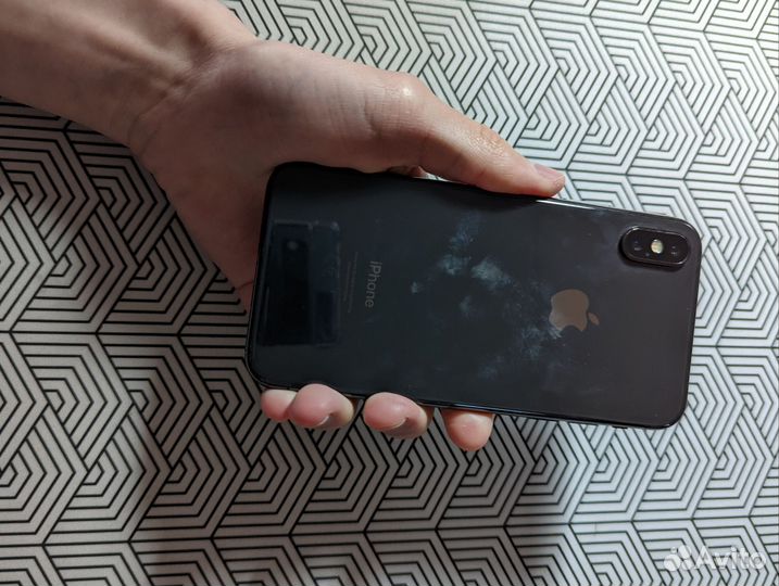 iPhone X, 64 ГБ