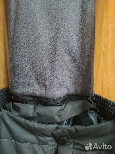 Комбинезон, брюки утеплённые 134 размер на девочку