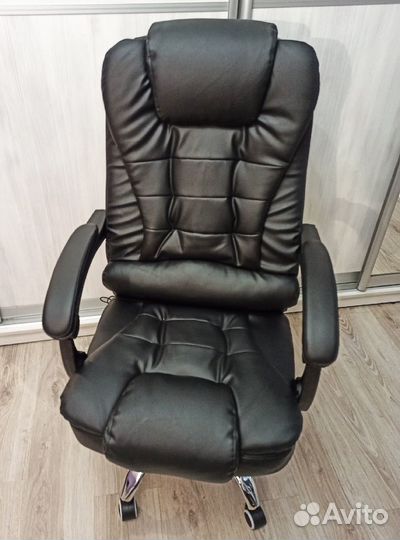 Компьютерное кресло новое, вибромассаж