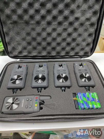 Сигнализаторы поклевки с пейджером 4+1 Mifine