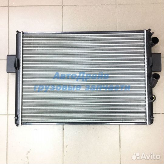 Радиатор Iveco Daily