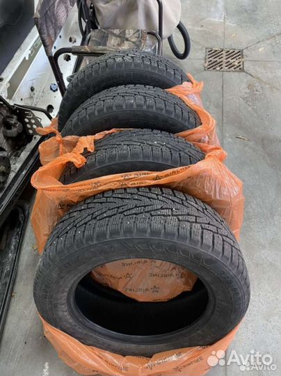 Nokian Tyres Hakkapeliitta 7 SUV 2.25/60 R17
