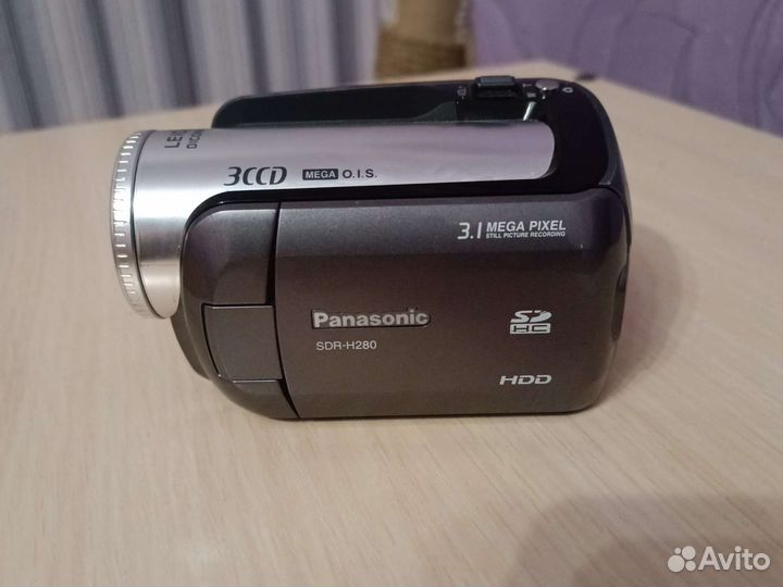 Цифровая видеокамера panasonic с жёстким диском