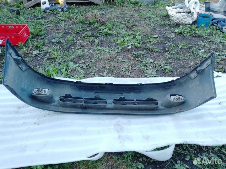 Бампер передний Chevrolet Lanos