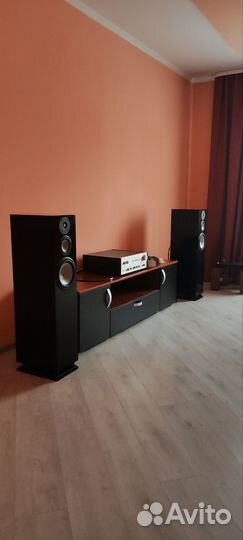 Тумба под телевизор