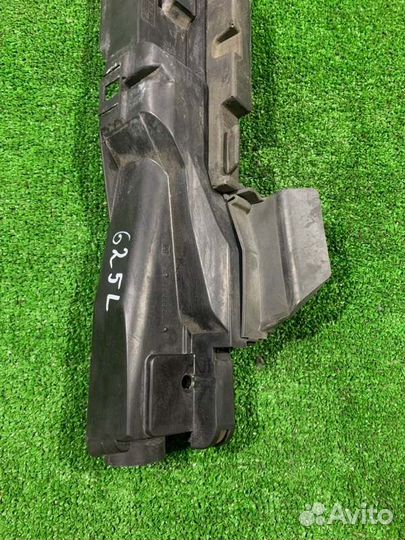 Кронштейн радиатора левый Bmw 3 E46 M54B25 2003