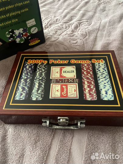 Покерный набор 200 фишек