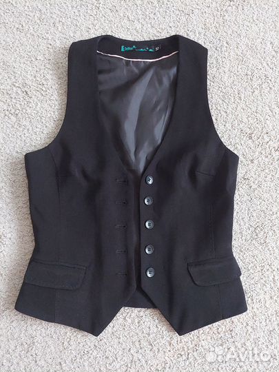 Жилет женский