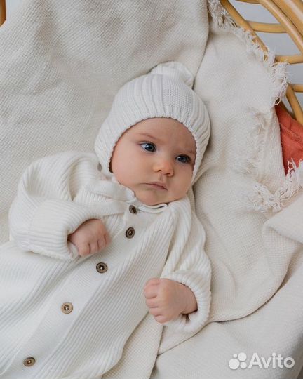 Чепчик вязаный детский