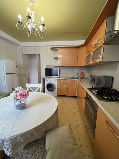 2-к. квартира, 50 м², 3/12 эт.