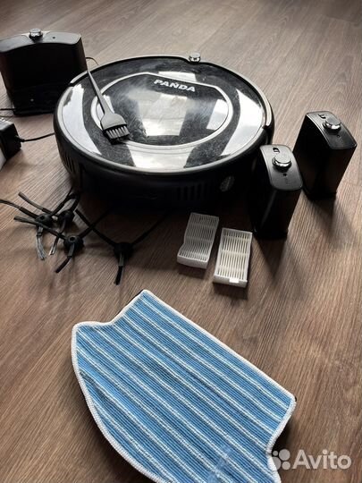 Робот пылесос panda