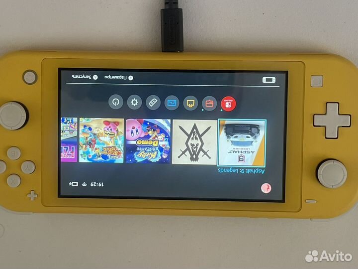 Nintendo switch lite 32Gb Yellow