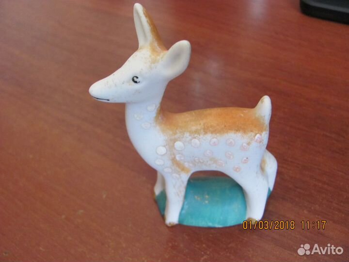 Фигурка оленя