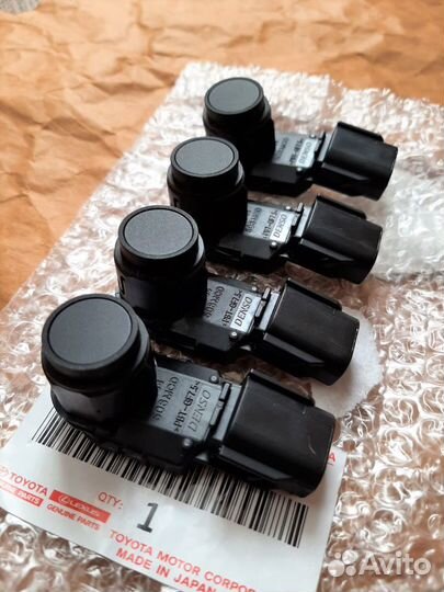Датчик парковки парктроник Toyota Lexus Оригинал