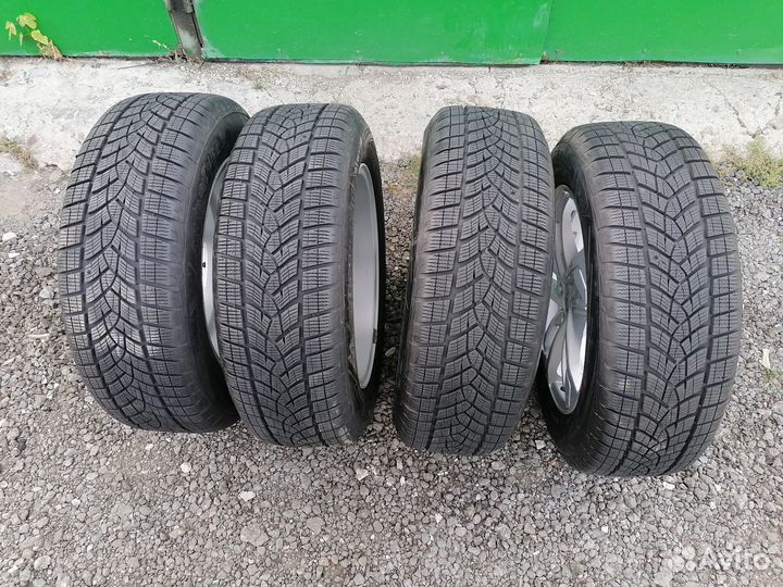 Колеса в сборе r17 зима, 215/65/17, Skoda. VW