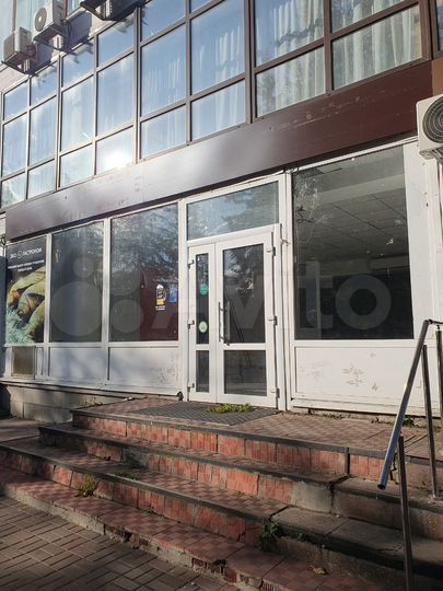 Торговая площадь, 180 м²