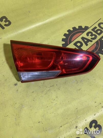 Фонарь в крышку багажника левый Kia Cerato 3 YD