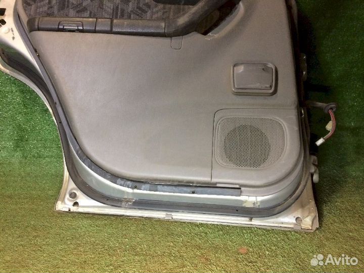 Дверь задняя левая Subaru Forester SF5 Серебро вмя
