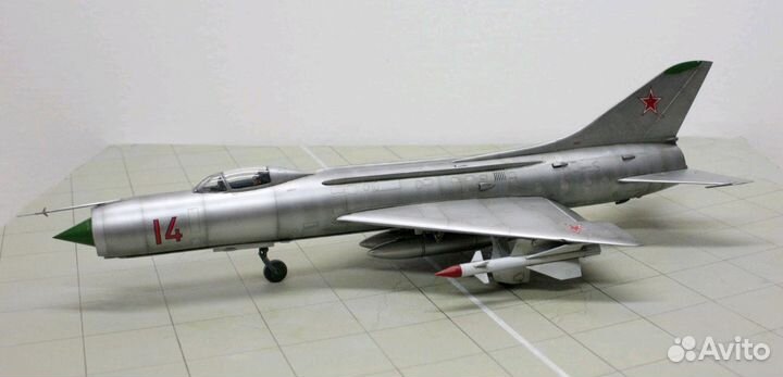 02898 trumpeter самолет су-11 1/48