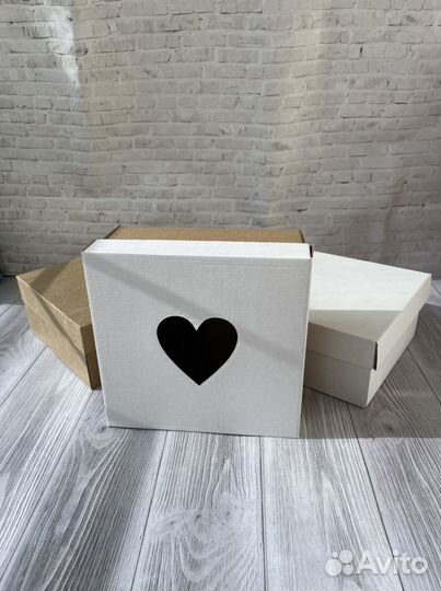 Коробка подарочная