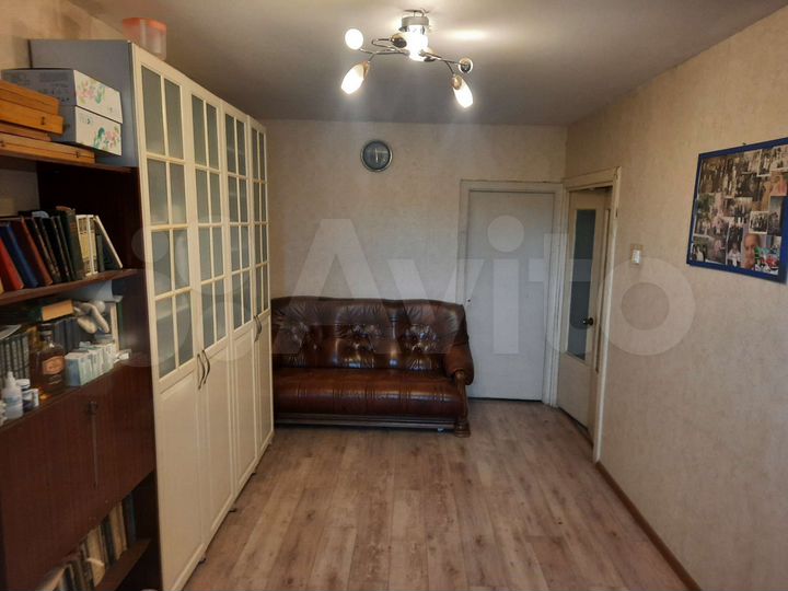 4-к. квартира, 81 м², 3/5 эт.