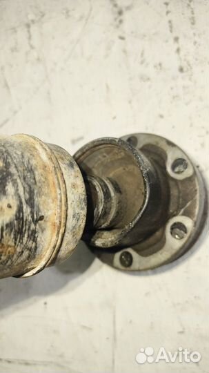 Карданный вал передний Mercedes W166 ML