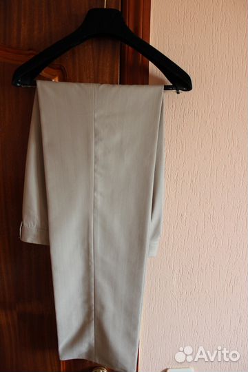 Новый костюм Pierre Cardin, размеры (48)