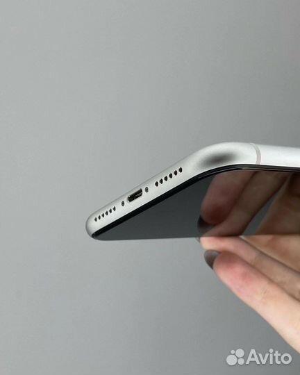 iPhone Xr, 128 ГБ