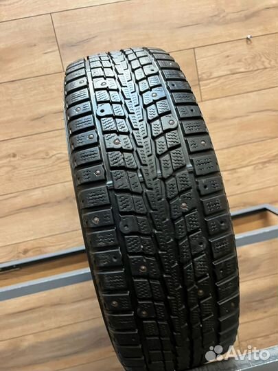 Dunlop SP Winter Ice 01 205/60 R16