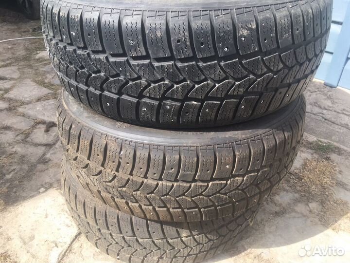 Tigar Sigura Stud 205/55 R16 94T