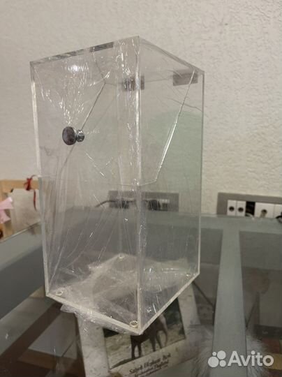 Акриловый кейс пустой