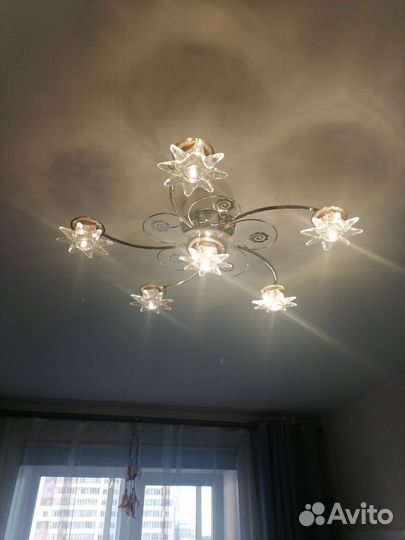 Люстра потолочная светодиодная с пультом бу