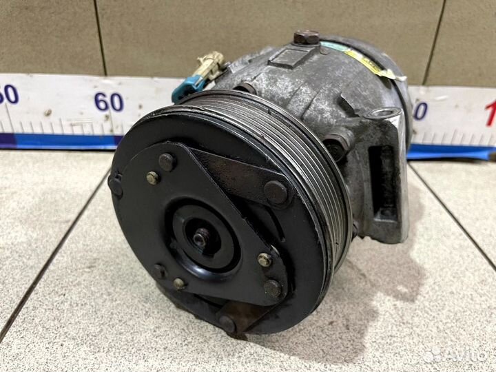 Компрессор кондиционера Opel Vectra B